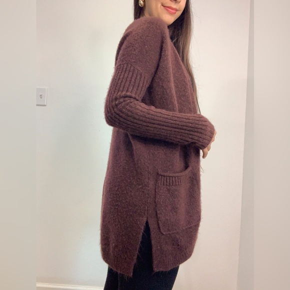 Abercrombie & Fitch Burgundy Cardigan - Picture 3 of 7